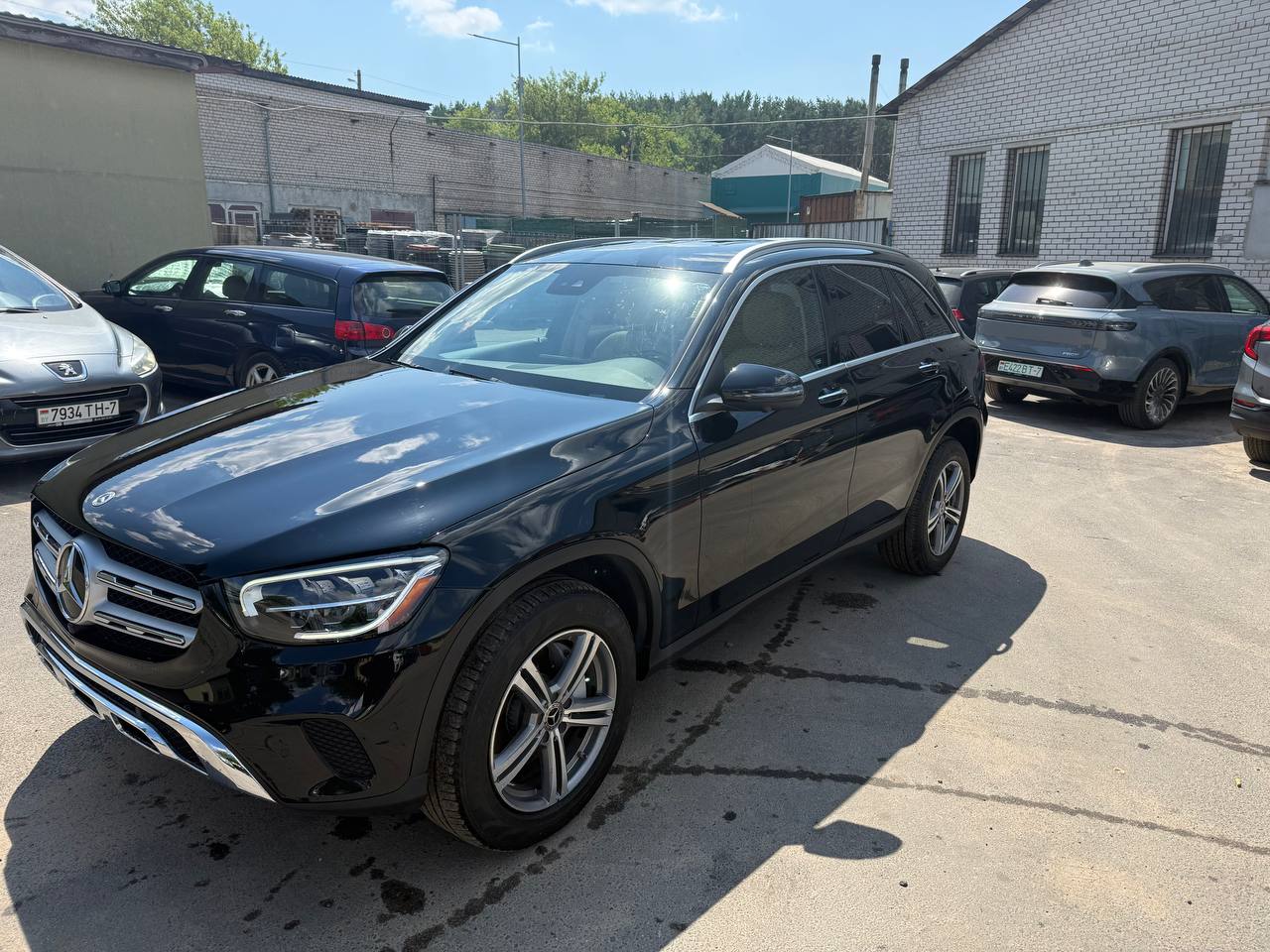 После ремонта левый бок перед Mercedes GLC300 2.0 бензин 2022 год